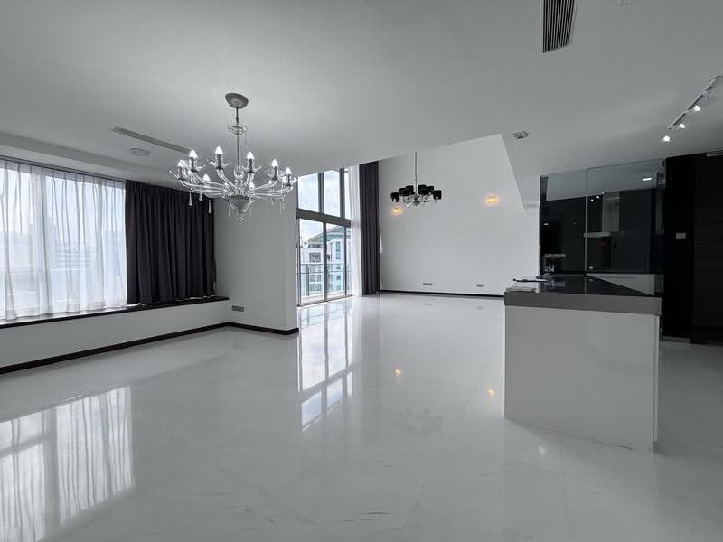 Miro, 1 Lincoln Road, Newton / Novena, 4 Bedrooms, 2,917 sqft, Condominium For Rent, by June Wong, 22470663 - Living Room - PropertyGuru.com.sg