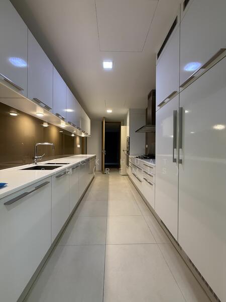 For Rent - Urban Suites @ Hullet Road