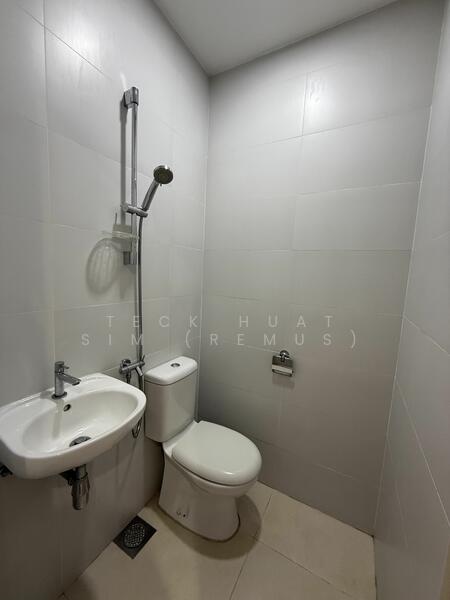 For Rent - Urban Suites @ Hullet Road