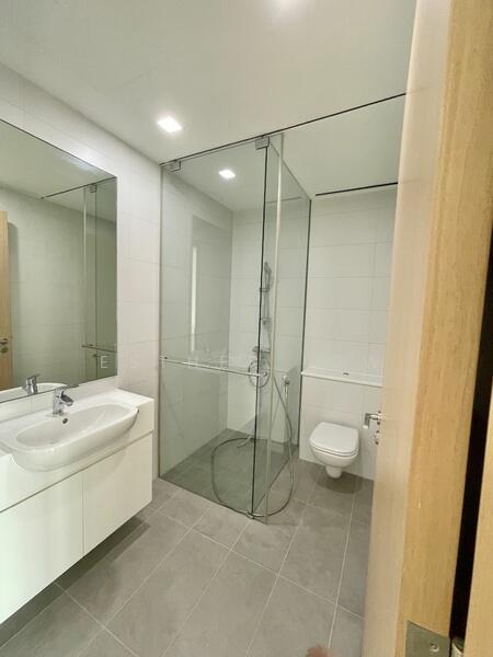Ripple Bay, 2 Pasir Ris Link, 1 Bedroom, 484 sqft, Condominium For Rent, by Esther Low, 22500921 - PropertyGuru.com.sg