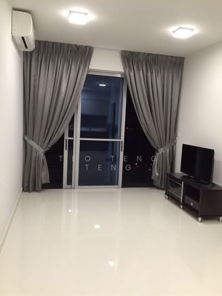 Q Bay Residences, 15 Tampines Street 86, 2 Bedrooms, 600 sqft, Condominium For Rent, by Teo Teng Teng, 22526706 - PropertyGuru.com.sg