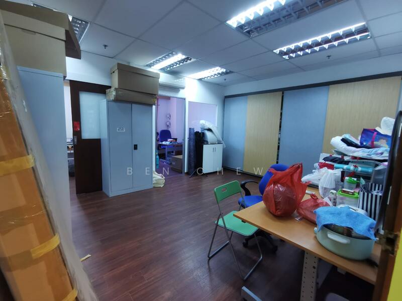 Tradehub 21, 18 Boon Lay Way, 1,625 sqft, Light Industrial (B1) For Rent, by Ben Chew, 22530464 - CommercialGuru.com.sg