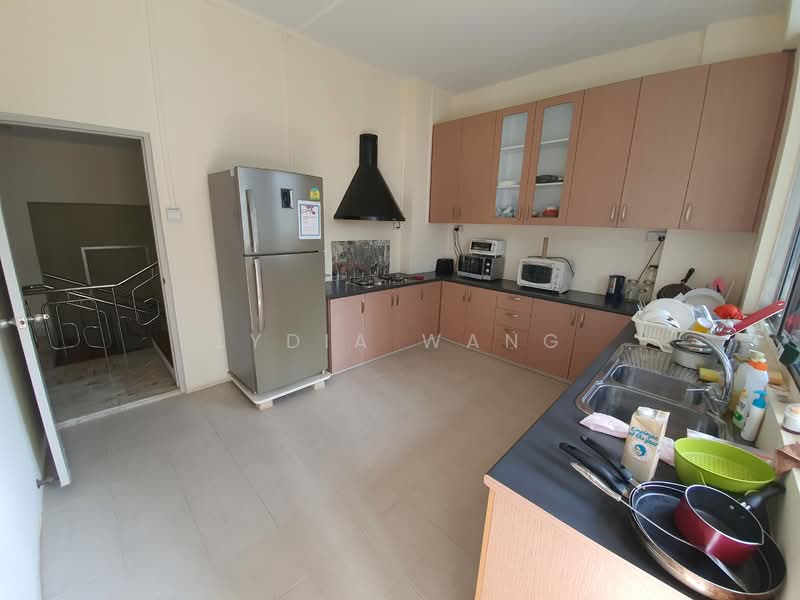 Elizabeth Tower, 12 Mount Elizabeth, Room Rental, 200 sqft, Condominium For Rent, by Lydia Wang, 22545938 - PropertyGuru.com.sg