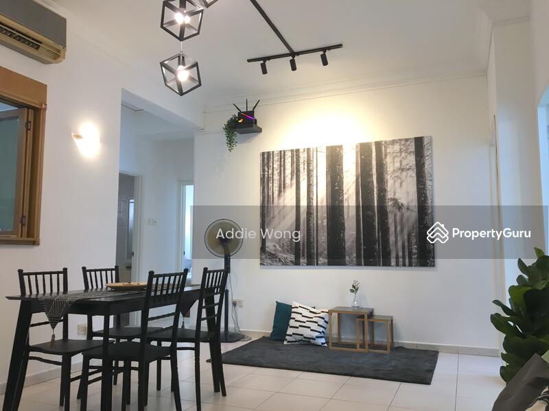 For Rent - Condo Master Bedroom | Near Science Park, Mapletree Biz City, One North, NUS | MRT 5 Mins Walk