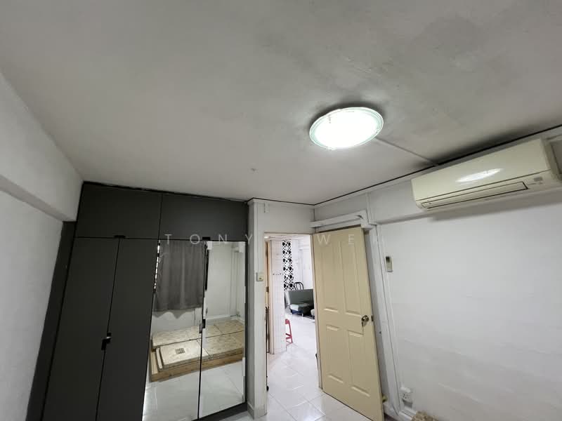 4 Upper Aljunied Lane, 4 Upper Aljunied Lane, 2 Bedrooms, 613 sqft, HDB Flat For Rent, by Tony Kwek, 22560819 - PropertyGuru.com.sg