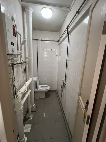4 Upper Aljunied Lane, 4 Upper Aljunied Lane, 2 Bedrooms, 613 sqft, HDB Flat For Rent, by Tony Kwek, 22560819 - PropertyGuru.com.sg