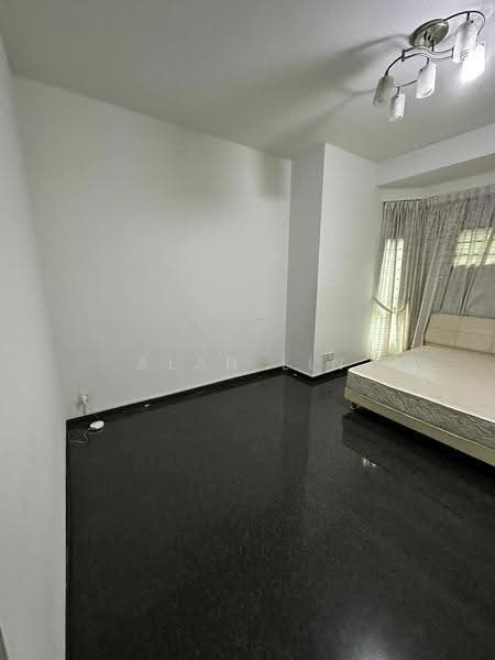 Gold Coast Condo, 366 Pasir Panjang Road, Buona Vista / West Coast / Clementi New Town, Room Rental, 250 sqft, Condominium For Rent, by Alan Lin, 22562683 - PropertyGuru.com.sg