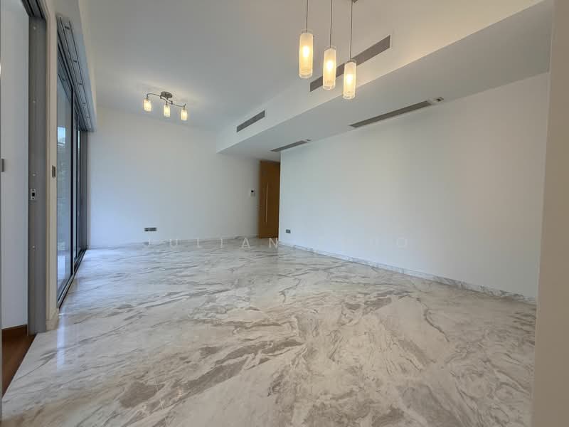 Suites @ Cairnhill, 138 Cairnhill Road, 2 Bedrooms, 1,184 sqft, Condominium For Rent, by Julian Zhuo, 22562936 - PropertyGuru.com.sg