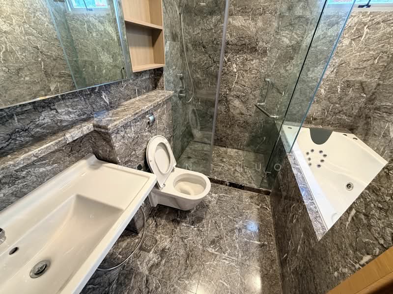 Suites @ Cairnhill, 138 Cairnhill Road, 2 Bedrooms, 1,184 sqft, Condominium For Rent, by Julian Zhuo, 22562936 - PropertyGuru.com.sg