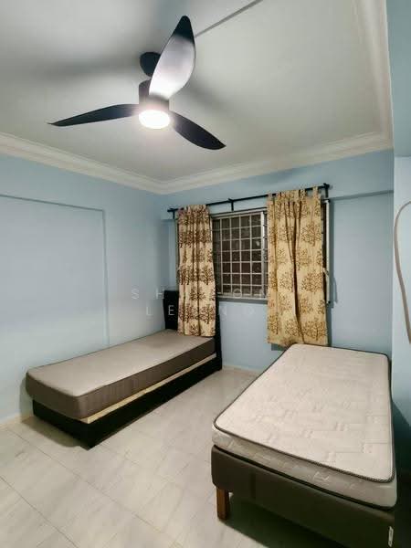241 Hougang Street 22, 241 Hougang Street 22, Hougang / Punggol / Sengkang, Room Rental, 200 sqft, HDB Flat For Rent, by Sharon Leong, 22572633 - Bedroom - PropertyGuru.com.sg
