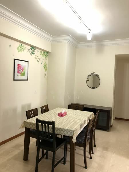 Monarchy Apartments, 51 Mandalay Road, 3 Bedrooms, 1,216 sqft, Apartment For Rent, by Angeline Liang, 22602872 - Separate dining area - PropertyGuru.com.sg