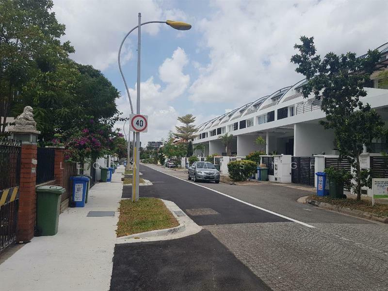 136 Mulberry Avenue, 10 136 Mulberry Ave, 7 Bedrooms, 2600 sqft, Landed