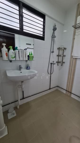 553 Bedok North Avenue 1, 553 Bedok North Avenue 1, Room Rental, 200 sqft, HDB Flat For Rent, by Linda Kwek, 22611128 - PropertyGuru.com.sg