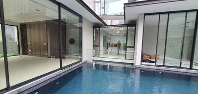 For Sale - *❤️*New list! Brand New by RT+Q arch! **Call 91916668 RENA