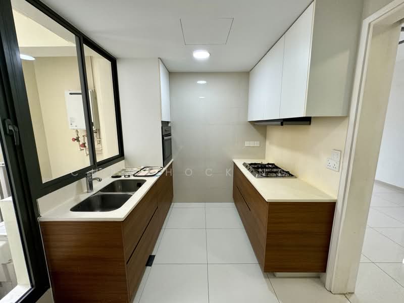 Miltonia Residences, 542 Miltonia Close, 3 Bedrooms, 1,023 sqft, Condominium For Rent, by Chew Hock Ngee, 22624440 - PropertyGuru.com.sg
