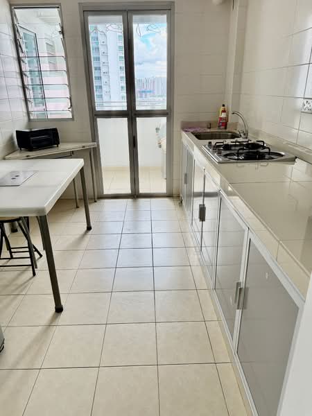 418 Clementi Avenue 1, 418 Clementi Avenue 1, 3 Bedrooms, 960 sqft, HDB Flat For Rent, by Tan Boon Ching, 22626015 - PropertyGuru.com.sg