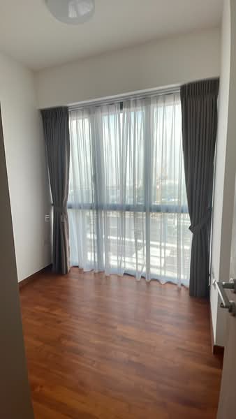 For Rent - J Gateway