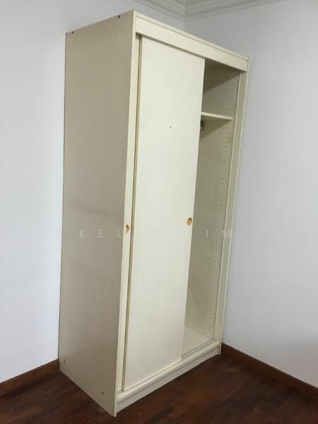 96 Lorong 3 Toa Payoh, 96 Lorong 3 Toa Payoh, 2 Bedrooms, 721 sqft, HDB Flat For Rent, by Kelly Lim, 22632293 - Common Room wardrobe - PropertyGuru.com.sg