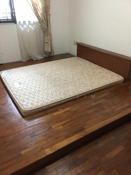 96 Lorong 3 Toa Payoh, 96 Lorong 3 Toa Payoh, 2 Bedrooms, 721 sqft, HDB Flat For Rent, by Kelly Lim, 22632293 - master bedroom - PropertyGuru.com.sg