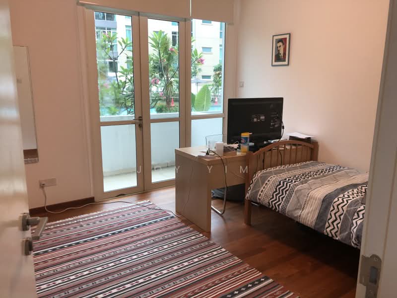The Tresor, 26 Duchess Road, 4 Bedrooms, 2,185 sqft, Condominium For Rent, by Joy Yim, 22636862 - Good size bedroom  with balcony & bathroom - PropertyGuru.com.sg