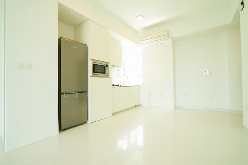 76 Shenton, 76 Shenton Way, 1 Bedroom, 592 sqft, Apartment For Rent, by Quek Yee Yong, 22639576 - PropertyGuru.com.sg