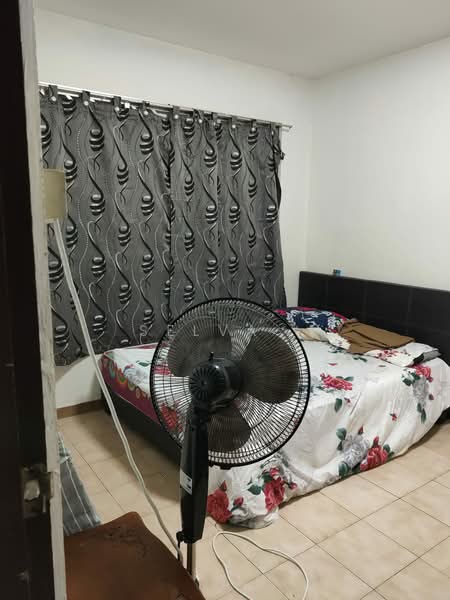 125 Pending Road, 125 Pending Road, 2 Bedrooms, 785 sqft, HDB Flat For Rent, by M. Selva, 22642251 - PropertyGuru.com.sg