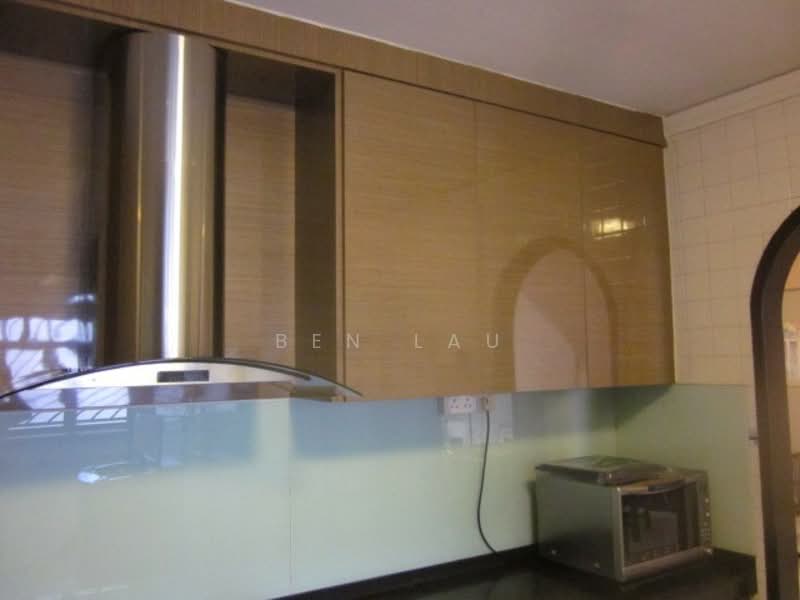 323 Jurong East Street 31, 323 Jurong East Street 31, 4 Bedrooms, 1,604 sqft, HDB Flat For Rent, by Ben Lau, 22646563 - Level 1 Kitchen - PropertyGuru.com.sg