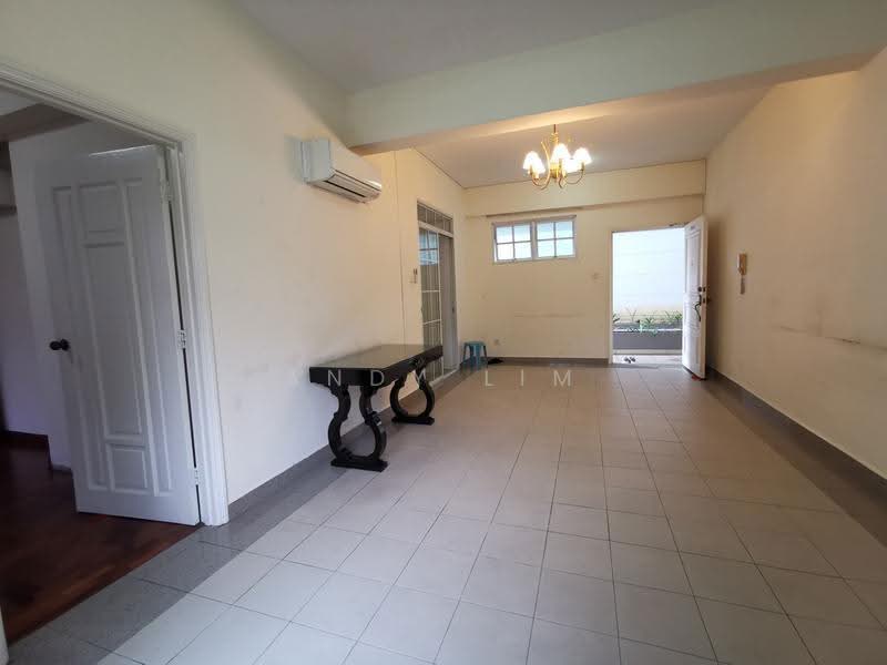 Versailles, 133 Hemmant Road, East Coast / Marine Parade, 1 Bedroom, 743 sqft, Condominium For Rent, by Andy Lim, 22683525 - PropertyGuru.com.sg