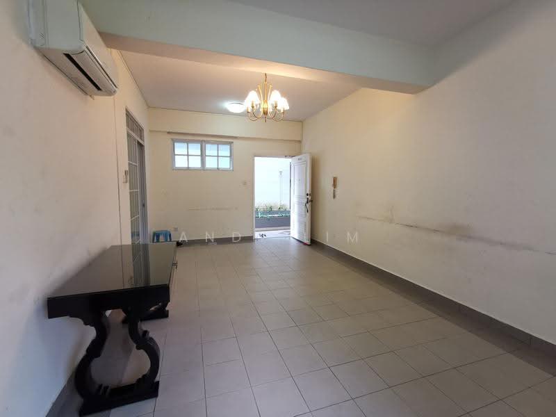 Versailles, 133 Hemmant Road, East Coast / Marine Parade, 1 Bedroom, 743 sqft, Condominium For Rent, by Andy Lim, 22683525 - PropertyGuru.com.sg