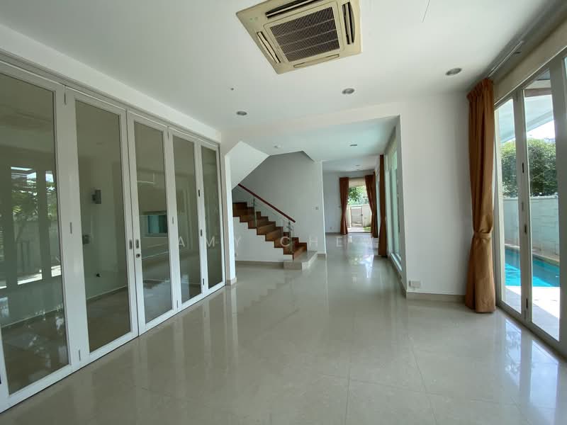 See Video in Listing! Charming 3- Storey Semi-Detached with 5 Spacious Bedrooms with Huge Pool, , 5 Bedrooms, 4,500 sqft, Semi-Detached House For Rent, by Amy Chew, 22684129 - DINING ROOM - PropertyGuru.com.sg