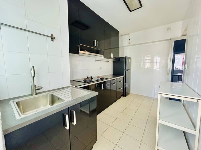 18B Holland Drive, 18B Holland Drive, 3 Bedrooms, 990 sqft, HDB Flat For Rent, by Alice Ng 黄素芳, 22687777 - PropertyGuru.com.sg