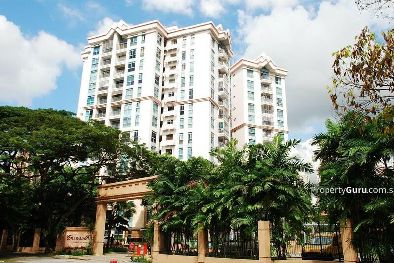 Emerald Park Condo, Indus Road, 3 Bedrooms, 1300 sqft, Condos