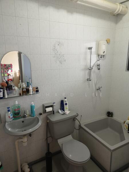 For Rent - Cavenagh Gardens