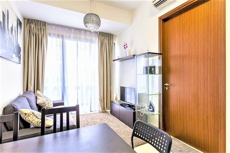 66 MOONSTONE LANE, MOONSTONE LANE, 2 Bedrooms, 1098 sqft, Condos