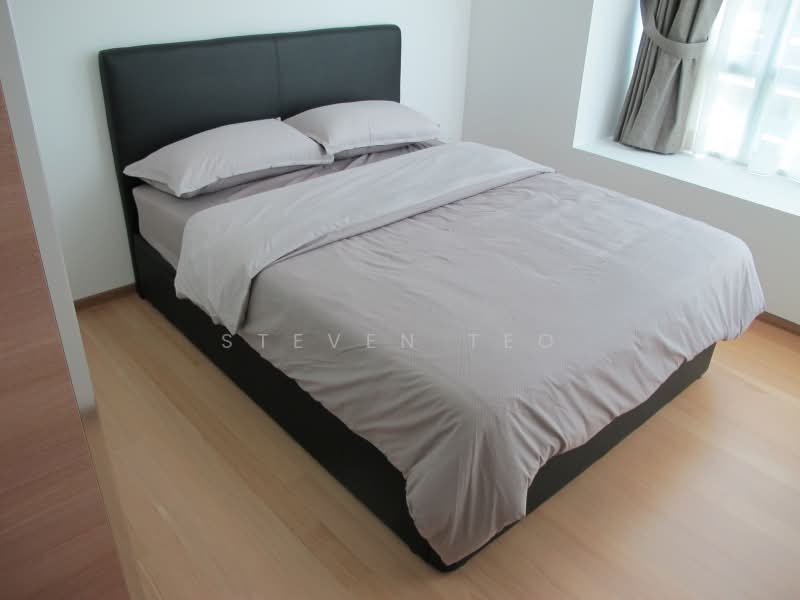 The Vermont On Cairnhill, 12B Cairnhill Rise, 2 Bedrooms, 883 sqft, Apartment For Rent, by Steven Teo, 22706130 - Master Bedroom - PropertyGuru.com.sg