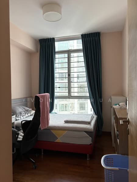 The Lakeshore, 33 Jurong West Street 41, 3 Bedrooms, 1,109 sqft, Condominium For Rent, by Yvonne Chua, 22710620 - PropertyGuru.com.sg