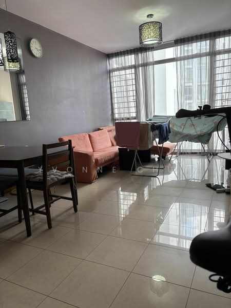 The Lakeshore, 33 Jurong West Street 41, 3 Bedrooms, 1,109 sqft, Condominium For Rent, by Yvonne Chua, 22710620 - PropertyGuru.com.sg