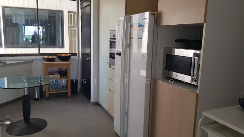 Hillcrest Arcadia Condominium For Sale at S$ 2,500,000 | PropertyGuru Singapore