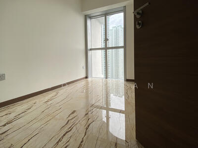 For Rent - Queens Peak
