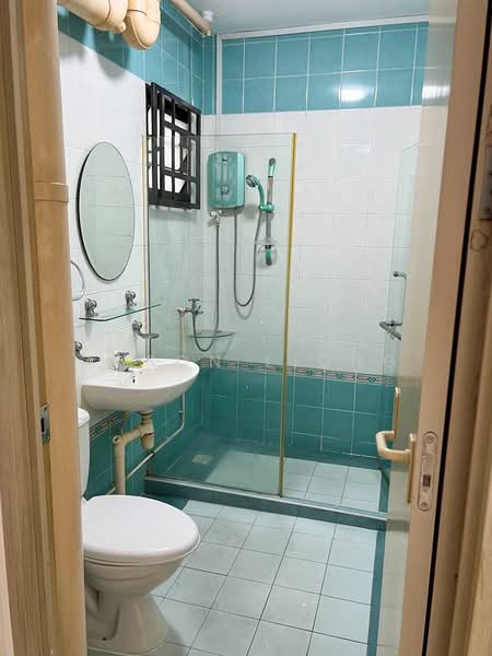 For Rent - 652B Jurong West Street 61