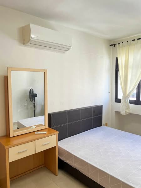 For Rent - 652B Jurong West Street 61