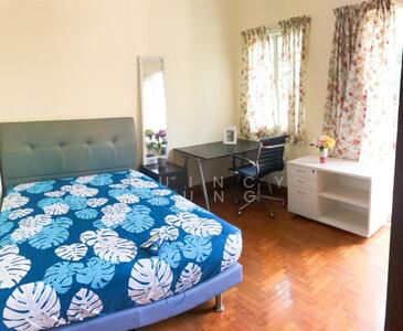 For Rent - Banyan Park