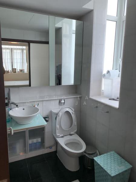 Robertson 100, 100 Robertson Quay, Orchard / River Valley, 3 Bedrooms, 1,173 sqft, Apartment For Rent, by Fong Lai Cheng Jasmine, 22749729 - Master Ensuite - PropertyGuru.com.sg