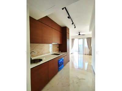 For Rent - Queens Peak