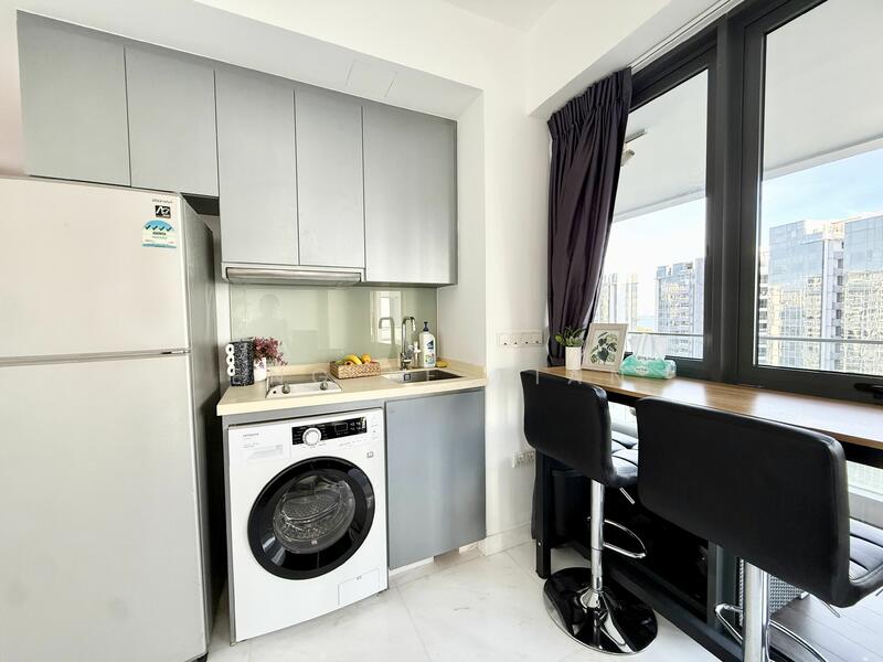 For Rent - The Aristo