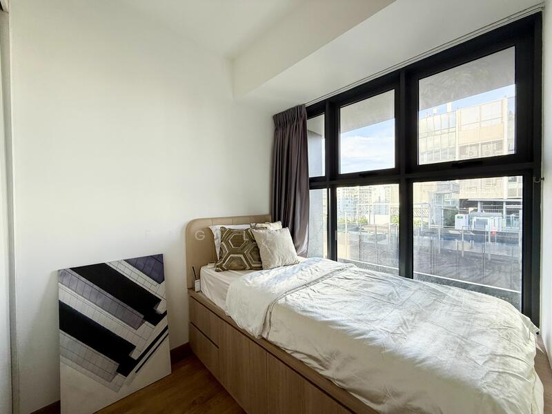 For Rent - The Aristo