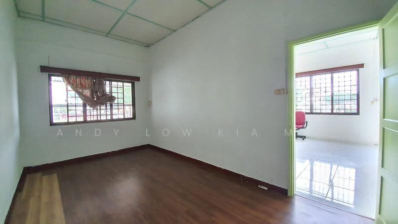365A Upper Paya Lebar Road, 365A Upper Paya Lebar Road, Eunos / Geylang / Paya Lebar, 3 Bedrooms, 1,200 sqft, Shophouse For Rent, by Andy Low Kia Min, 22791454 - PropertyGuru.com.sg