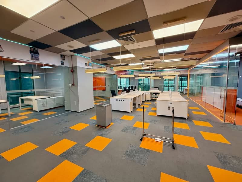 One Finlayson Green, 1 Finlayson Green, 3,251 sqft, Office For Rent, by Janet Tsc ( 张曉菁 ), 22796982 - CommercialGuru.com.sg