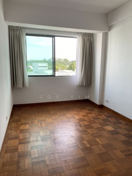 Astor Green, 3 Pine Grove, 3 Bedrooms, 1,528 sqft, Condominium For Rent, by Joy Yim, 22798711 - Good Size bedroom - PropertyGuru.com.sg