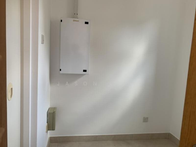 St. Martin Residence, 2 Saint Martin's Drive, Tanglin / Holland / Bukit Timah, 3 Bedrooms, 1,217 sqft, Condominium For Rent, by Jason Low, 22799250 - Helper's Room - PropertyGuru.com.sg
